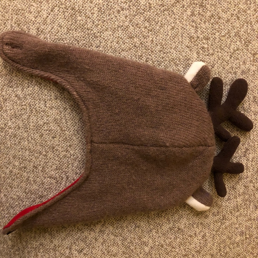 Adorable 6-12m Reindeer Hat - Picture 5 of 7